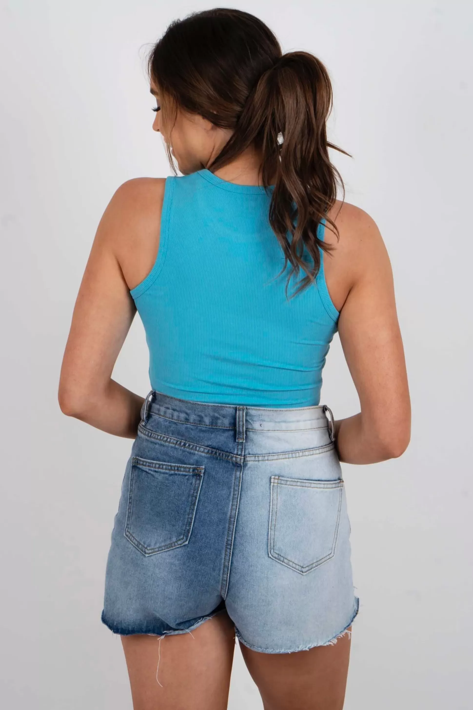 Blushing Brunette Jennifer Tank (Turquoise)>Women Sleeveless + Tanks