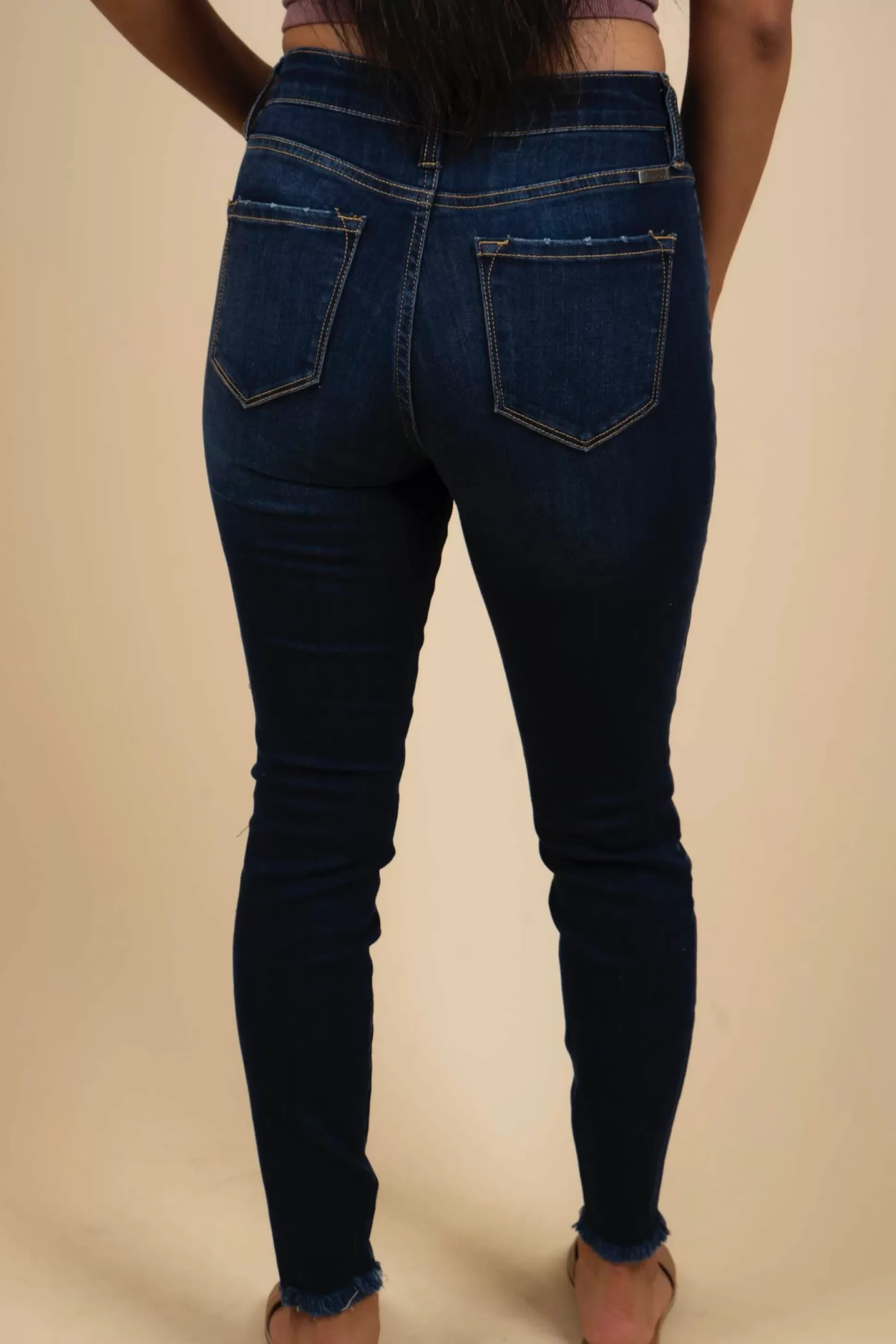 Blushing Brunette Nevaeh Kancan Skinny Jeans (Dark Wash)>Women Pants And Jeans