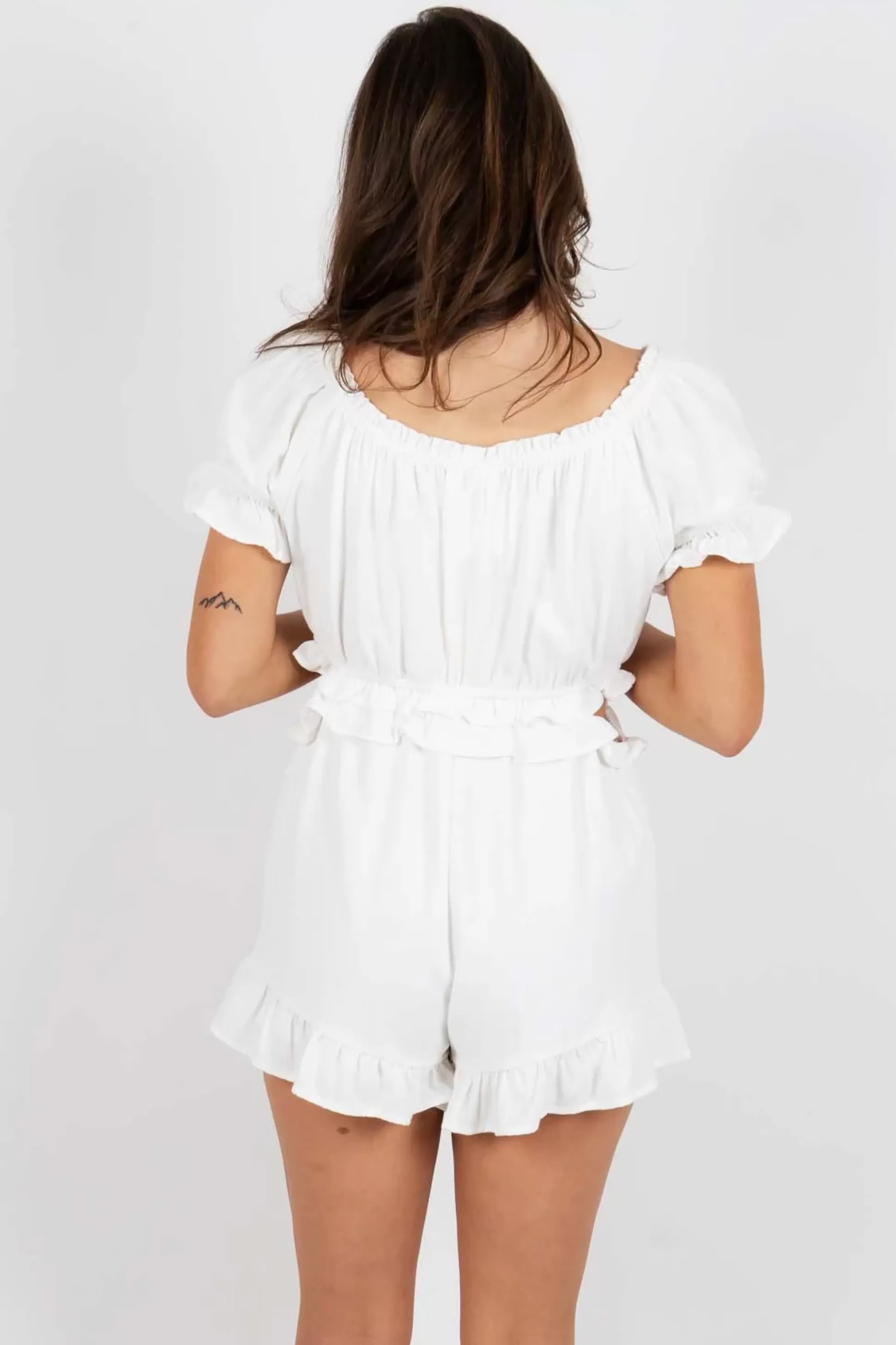 Blushing Brunette Open Mind And Heart Romper (Off White)>Women Rompers