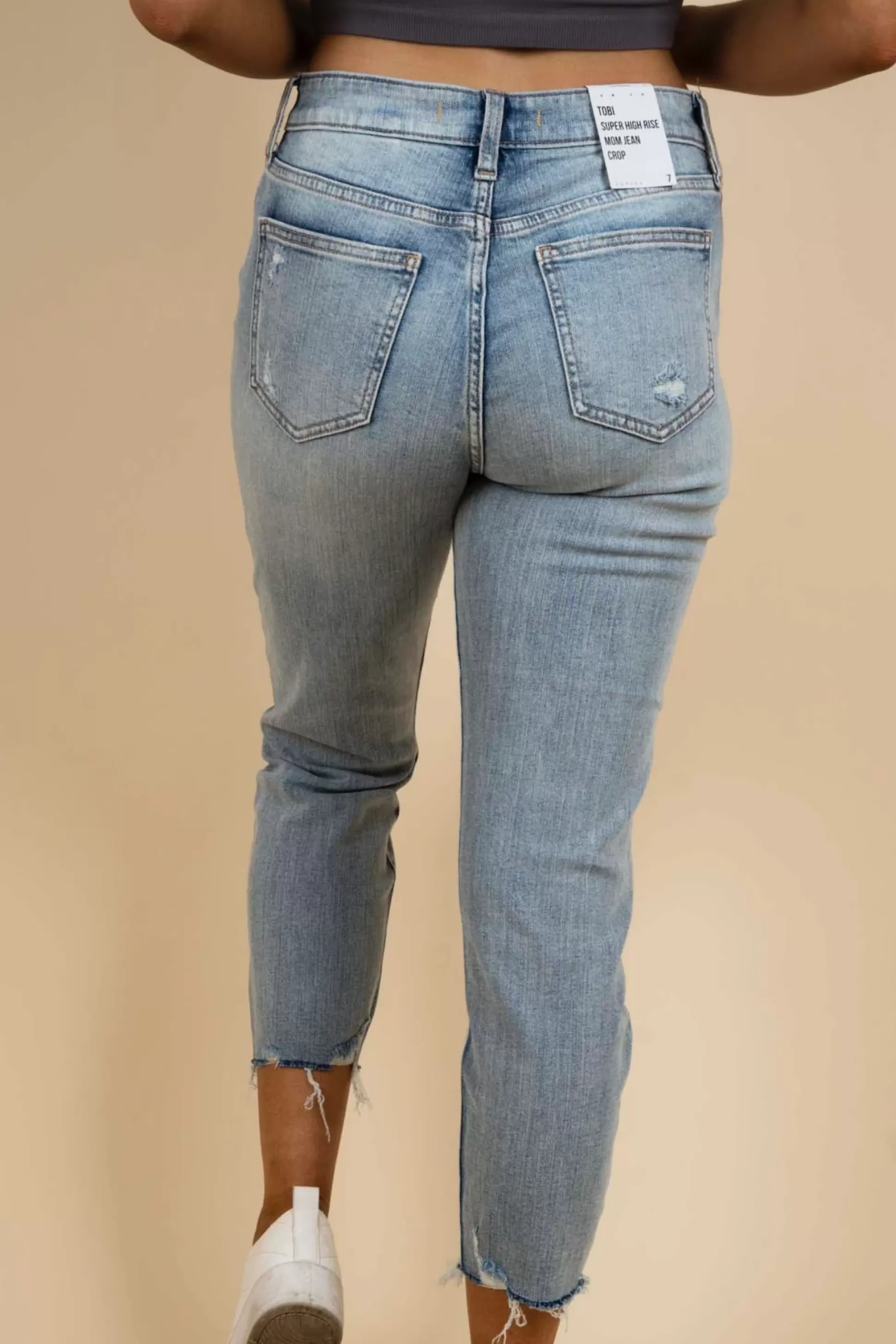 Blushing Brunette Tobi High Rise Mom Jean Crop (Lover)>Women Pants And Jeans